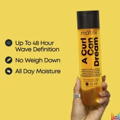 A Curl Can Dream Weightless Moisture Shampoo