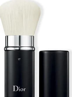 Backstage Kabuki brush