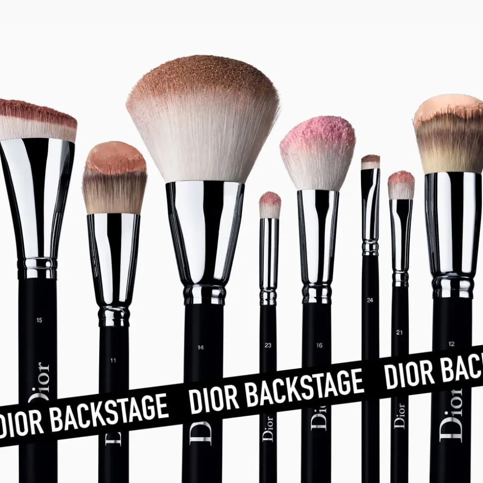 Backstage Kabuki brush