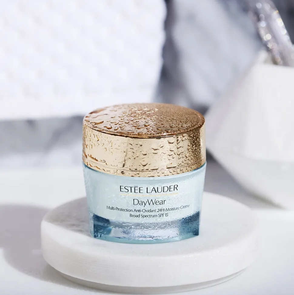 DayWear Anti-Oxidant Creme SPF 15