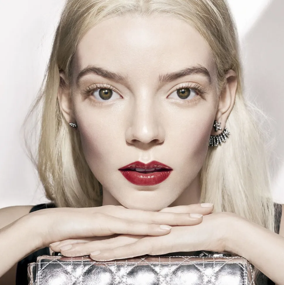 DIOR Addict - Shine Lipstick - 90% Natural Origin - Refillable 3,2 g