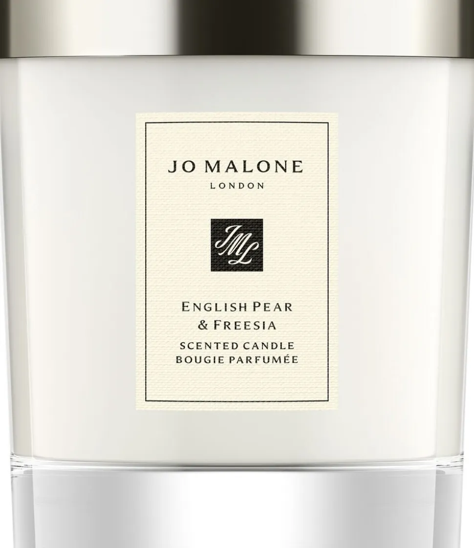 English Pear & Freesia Scented Classic Candle