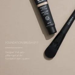 GOSH Foundation Brush 011