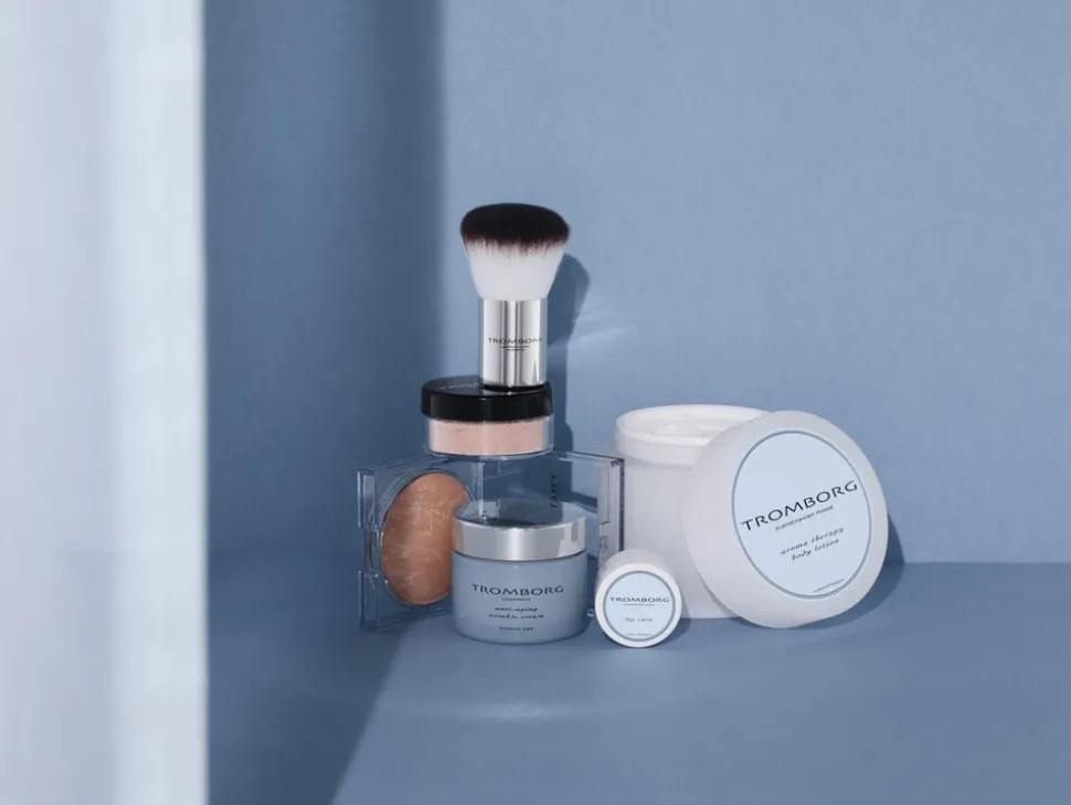 Lip Cure