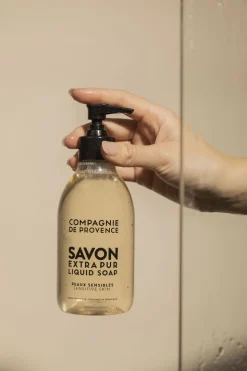 LIQUID MARSEILLE SOAP SENSITIVE SKIN 495 ML