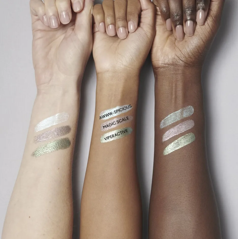 Luxe Luck dazzleshadow liquid eyeshadow