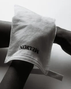 Melyon Bath Glove
