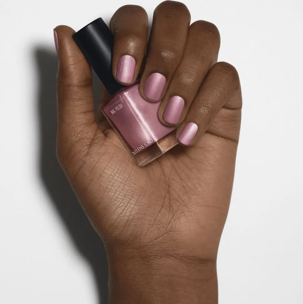 Nail Polish Pearly Plum