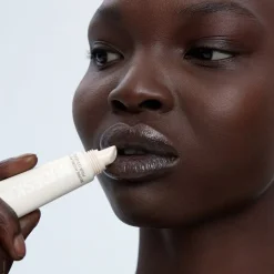 NUDESKIN HYDRATING PEPTIDE LIP BUTT