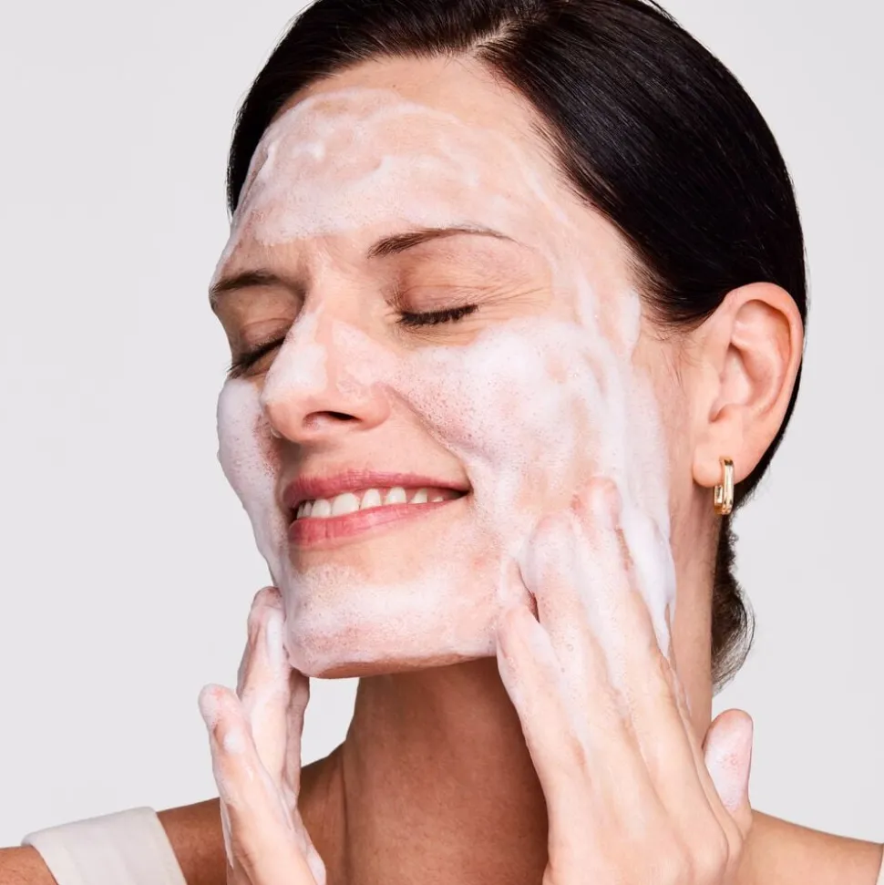 Perfectly Clean Foam Cleanser