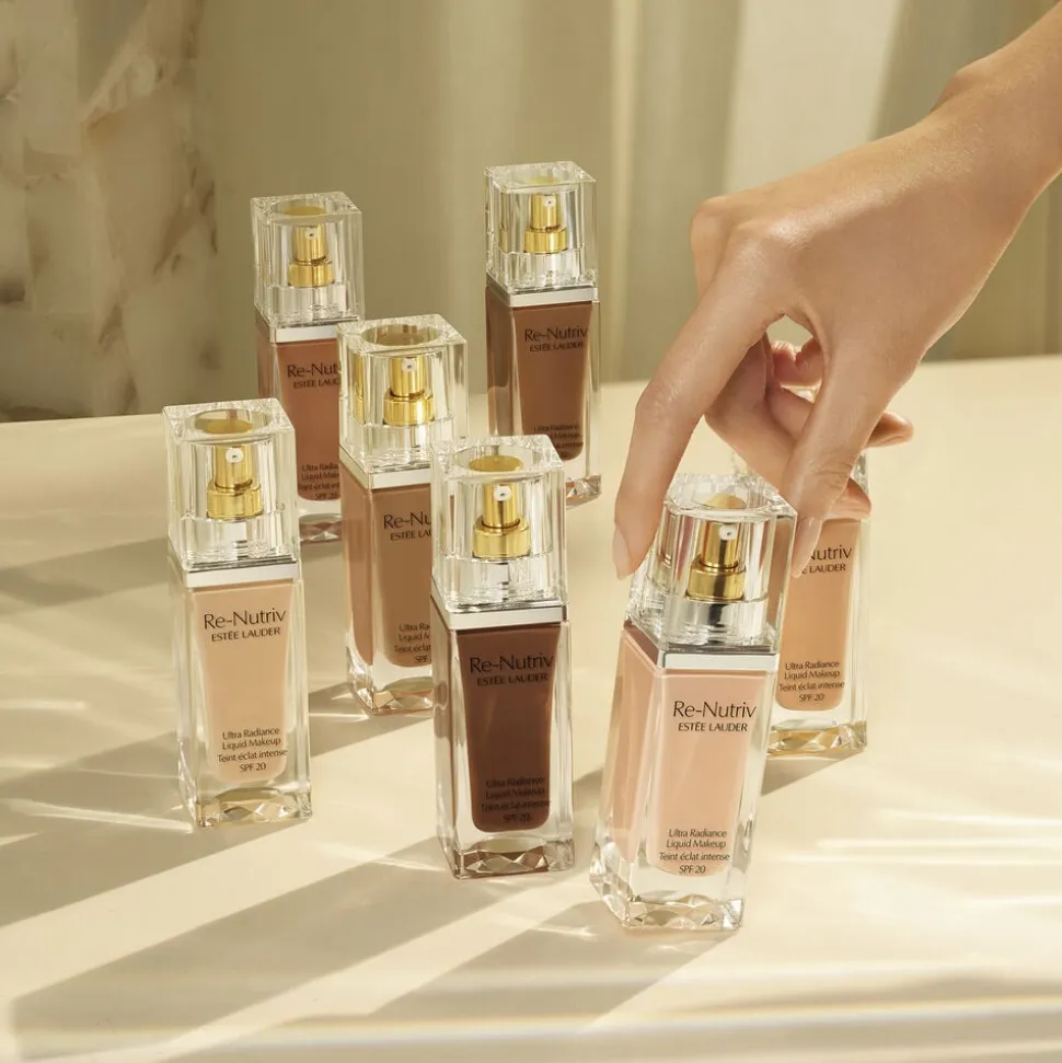Re-Nutriv Ultra Radiance Liquid Makeup SPF20