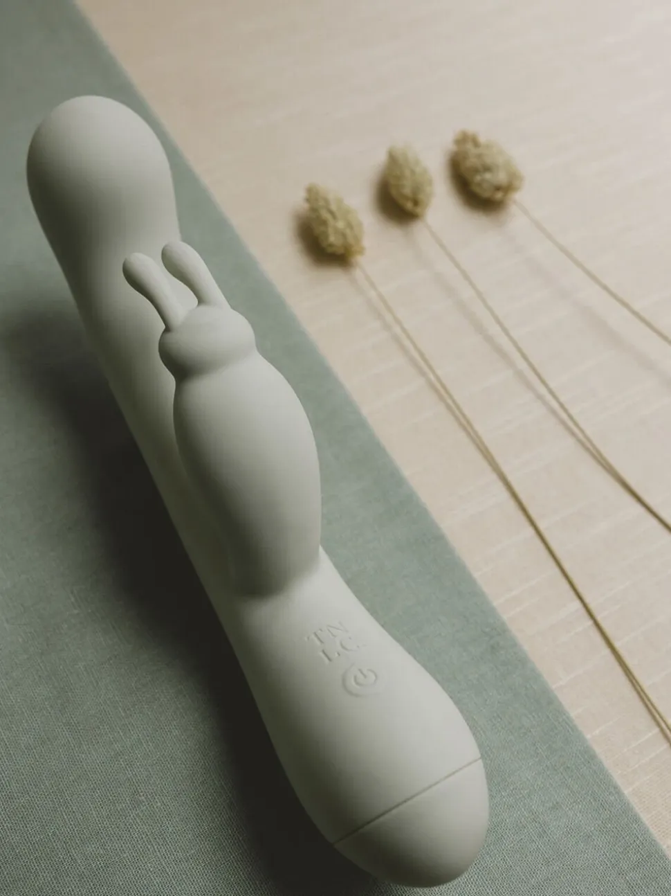 Saro Rabbit Vibrator