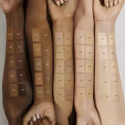 Soft' Lit Naturally Luminous Foundation
