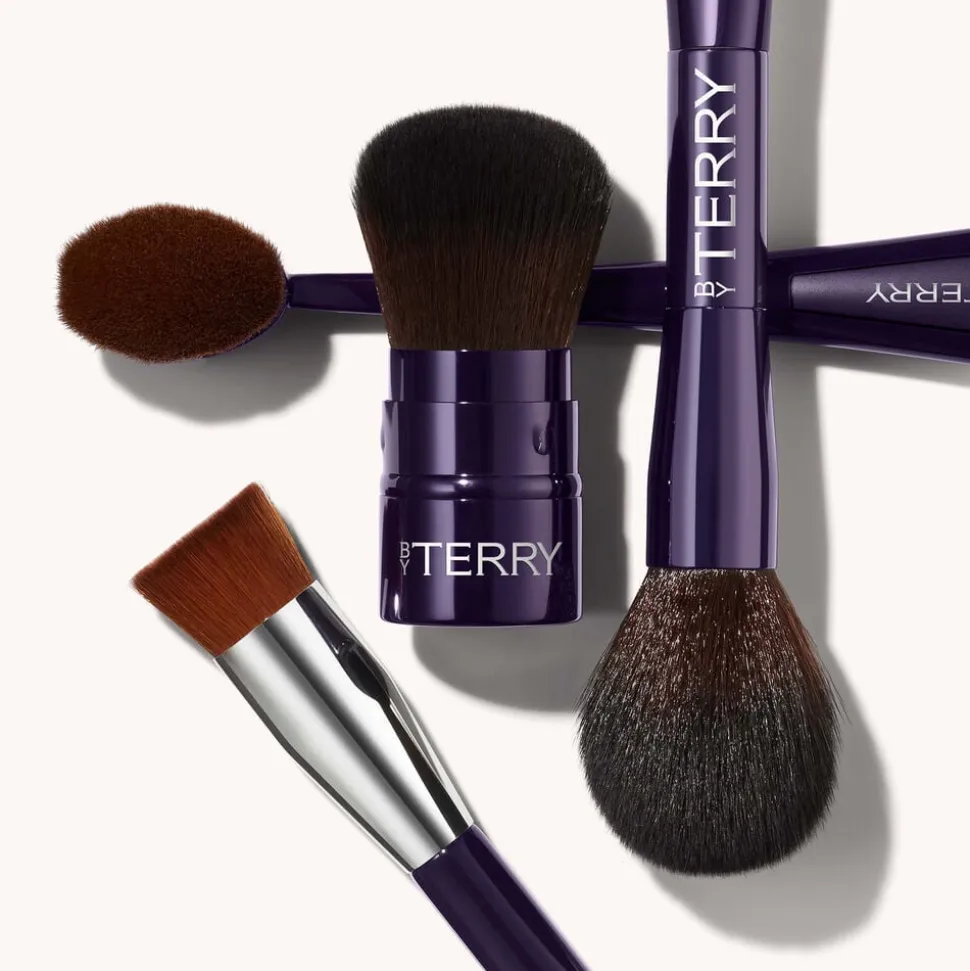Stencil Foundation Brush