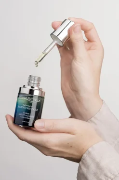 Submersive Serum Paradoxe