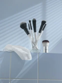 Vegan Brush #1