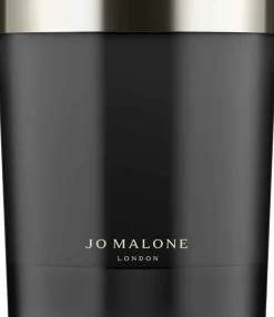Velvet Rose & Oud Scented Classic Candle