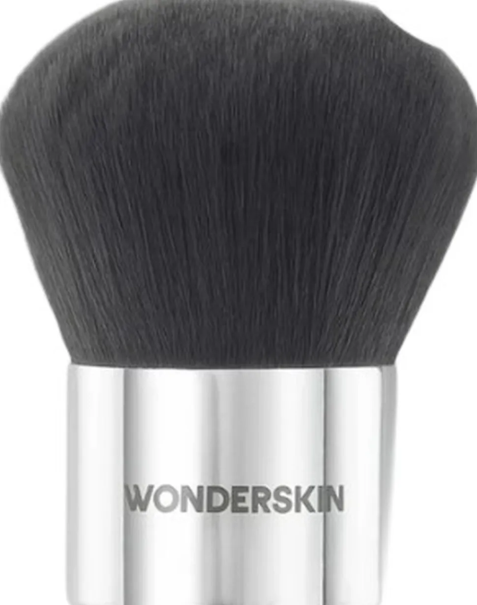 Wonderskin Kabuki Brush